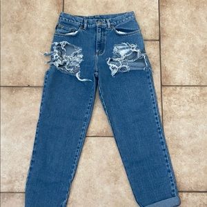 27” distressed high waisted jeans